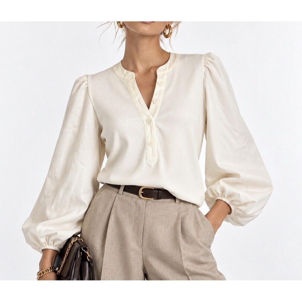 Chicos Size 1 M Ivory Faux Leather Puff Sleeve Button Down Blouse Shirt Top